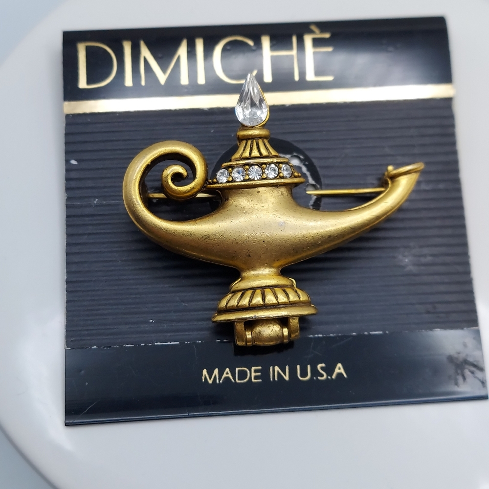 Vintage Dimiche Genie lantern Articulated/Gene inside Brooch 2×1.5".